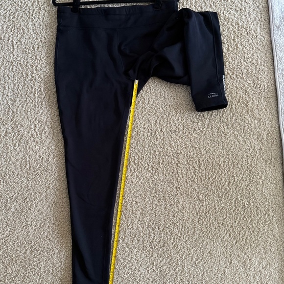 LL Bean Women's Primaloft leggings, size Large, medium tall - Picture 11 of 14
